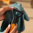 FISKARS PetCare kisállat trimmelő kefe (16 cm)