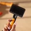 FISKARS PetCare kisállat szilikon kefe (16 cm)