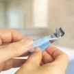 ERBE SOLINGEN körömcsipesz (5,5 cm) kék